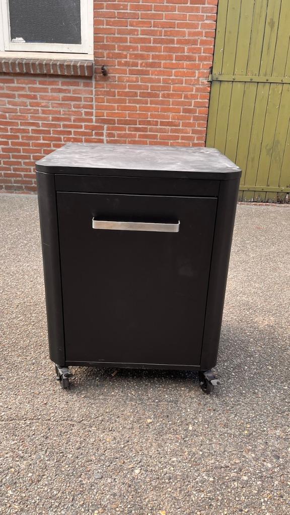 Trolley 1 Deurs en Opklapbare zijtafels van Cozze, Tuin en Terras, Buitenkeukens, Zo goed als nieuw, Gas, Vrijstaand, Ophalen