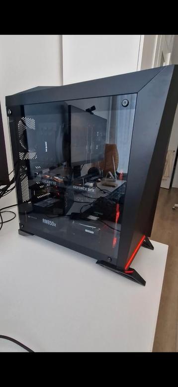 Game PC met RTX4060, I7-8700K, 32GB RAM beschikbaar voor biedingen
