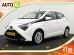 Toyota Aygo 1.0 VVT-i X-play Camera Carplay LED (bj 2022), Voorwielaandrijving, Stof, Gebruikt, 4 stoelen
