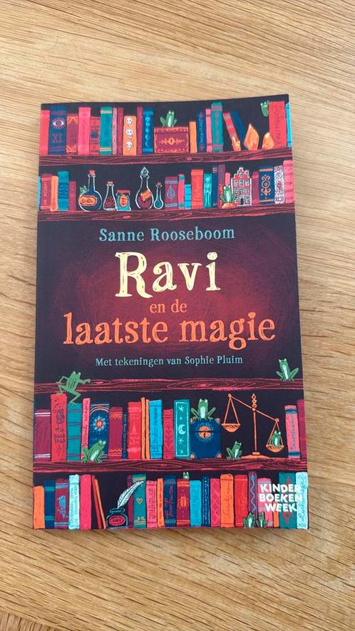 Ravi en de laatste magie, Boeken, Kinderboeken | Jeugd | 10 tot 12 jaar, Zo goed als nieuw, Ophalen of Verzenden