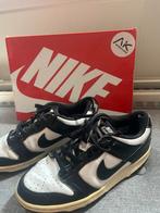 Nike dunk panda - maat 38,5, Kleding | Heren, Schoenen, Zwart, Ophalen of Verzenden, Sneakers of Gympen, Gedragen