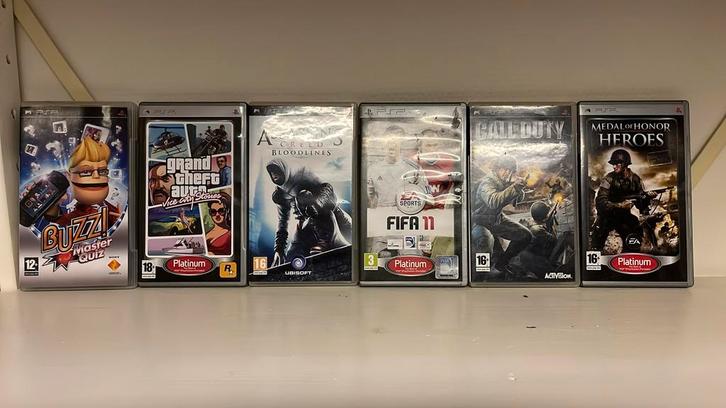 Games voor DS, PSP, PS3, Spelcomputers en Games, Games | Overige, Gebruikt, Overige genres, 3 spelers of meer, Vanaf 3 jaar, Online