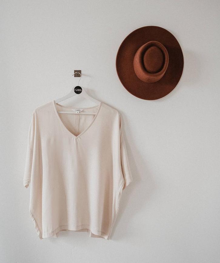 J-lab3l top Rathi crème shirt J-label 36, Kleding | Dames, T-shirts, Gedragen, Maat 36 (S), Beige, Korte mouw, Ophalen of Verzenden