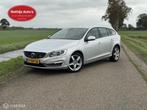 Volvo V60 2.0 D4 Kinetic Xenon Nette auto!, Voorwielaandrijving, Start-stop-systeem, 1800 kg, Euro 6