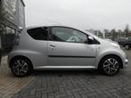 Peugeot 107 1.0-12V XS, Voorwielaandrijving, Stof, Gebruikt, 4 stoelen