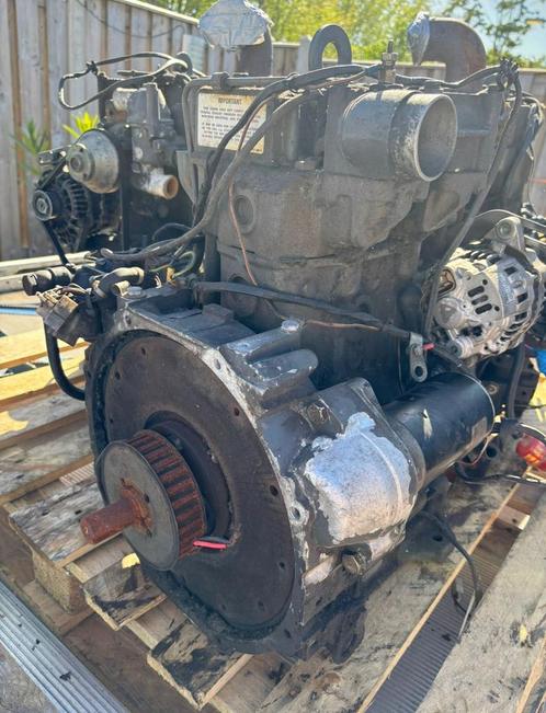 Lister petter lpw2 2 cilinder  motoren 15 stuks, Doe-het-zelf en Verbouw, Motoren, Gebruikt, Dieselmotor, Minder dan 1400 rpm