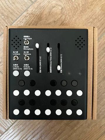 Menqi Wingie 2 stereo resonator beschikbaar voor biedingen