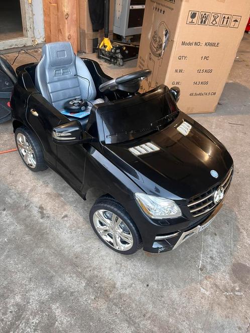 Mercedes kinder auto 1e verjaardag met afstandsbediening, Kinderen en Baby's, Speelgoed | Buiten | Accuvoertuigen, Ophalen