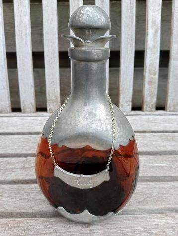 Karaf : glas en tin beschikbaar voor biedingen