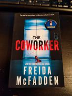 Freida McFadden - The Coworker / paperback Engelstalig, Boeken, Taal | Engels, Ophalen of Verzenden, Zo goed als nieuw