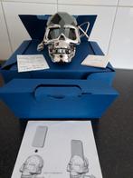 Mooie  zwarte swarovski skull docking station, Ophalen of Verzenden, Zo goed als nieuw, Figuurtje