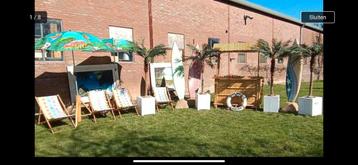 Hawaii pakkwt huren bar palmen planken parasols enz 180,- beschikbaar voor biedingen