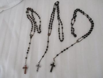 3 stuks antieke rozenkransen beschikbaar voor biedingen