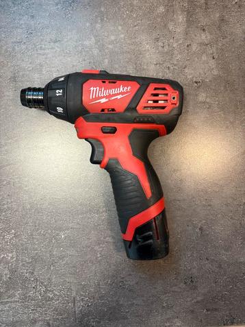 Milwaukee M12 BSD Boormachine beschikbaar voor biedingen