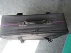 Reiskoffer van linnen, degelijk, met wieltjes, Wieltjes, Gebruikt, 60 tot 70 cm, Ophalen