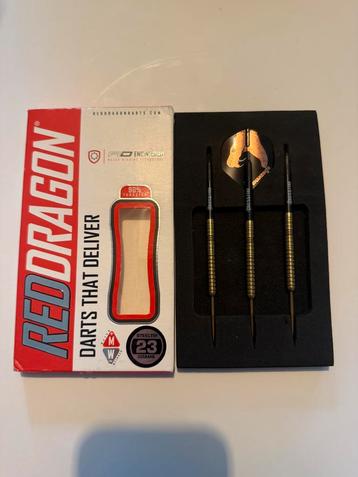 Red Dragon Barrie Champagne Bates Darts 90% 23g beschikbaar voor biedingen