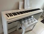 Digitale piano Roland FP-30, Muziek en Instrumenten, Piano's, Ophalen, Wit, Digitaal, Zo goed als nieuw