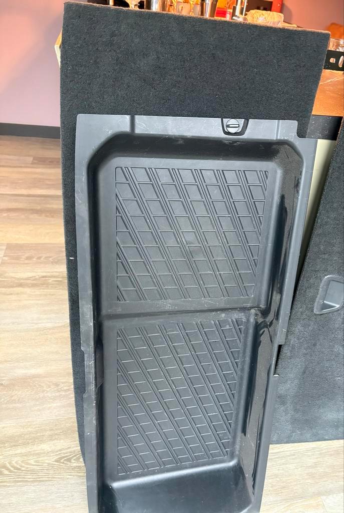 Volvo V70 Kofferbak Vloerplaten, Auto-onderdelen, Carrosserie en Plaatwerk, Achterklep, Volvo, Achter, Gebruikt, Ophalen