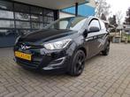Hyundai i20 1200i 16V 3 DEURS AIRCO LM VELGEN, Voorwielaandrijving, Stof, Gebruikt, 1242 cc