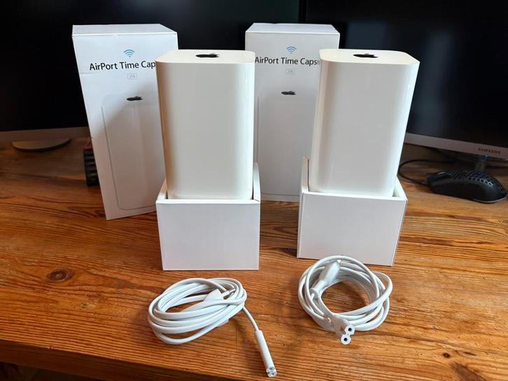 Apple Time Capsule 2TB, Computers en Software, Routers en Modems, Zo goed als nieuw, Ophalen