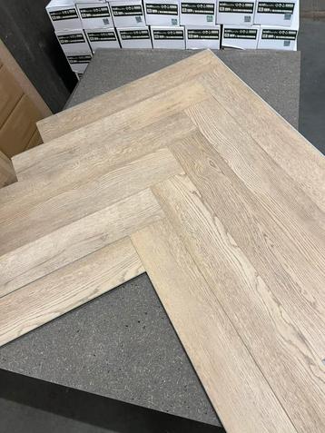 Pallet restpartij pvc visgraat A+ kwaliteit beschikbaar voor biedingen