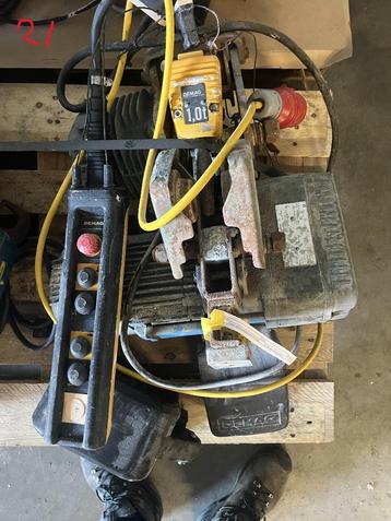 12 DEMAG kettingkabel incl elektrische aandrijving beschikbaar voor biedingen