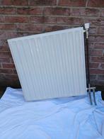 verwarmings radiator merk dura, Doe-het-zelf en Verbouw, Verwarming en Radiatoren, Ophalen, 30 tot 80 cm, Gebruikt, Radiator