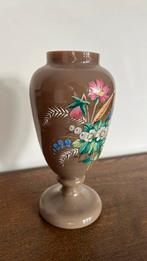 Opaline vaasje, ca. 23 cm hoog, Antiek en Kunst, Antiek | Vazen, Ophalen of Verzenden