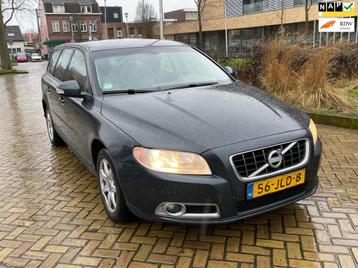 Volvo V70 2.4D Limited Edition Aut, Trekhaak, Geen import, N beschikbaar voor biedingen