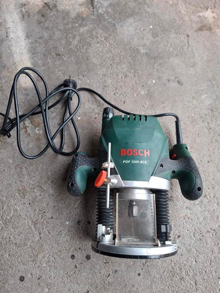 Bosch bovenfrees POF 1300 ACE, Doe-het-zelf en Verbouw, Gereedschap | Freesmachines, Elektrisch, Bovenfrees, Ophalen
