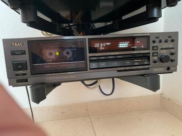 Teac-V970 DBX Stereo Cassette Deck beschikbaar voor biedingen