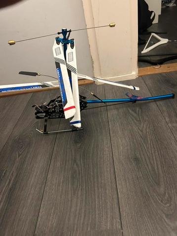 Rc helicopter beschikbaar voor biedingen