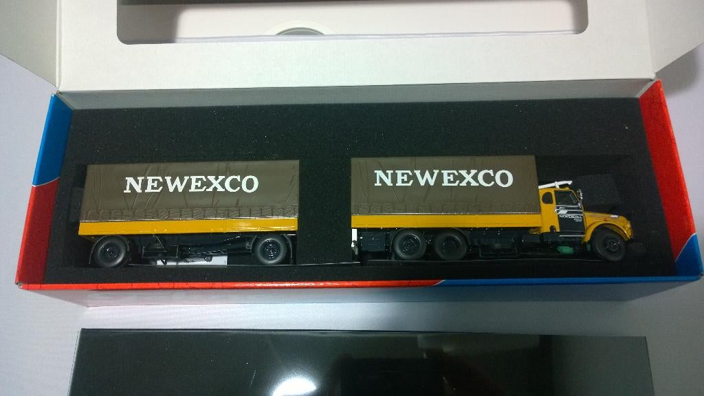 Tekno, Volvo N495 Titan klassieke huifcombinatie, 227101Hd, Ophalen, Nieuw, Bus of Vrachtwagen, Tekno