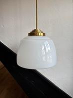 Vintage art deco messing wit melkglazen hanglamp opaline, Ophalen of Verzenden, Gebruikt, Glas, Minder dan 50 cm