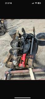 Hydraulische boor voor een kraan, Ophalen