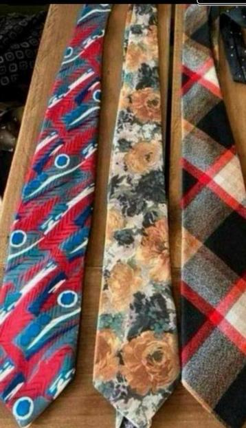 100% Zijden - / Polyester- Katoen Stropdassen ( + 80 st) beschikbaar voor biedingen