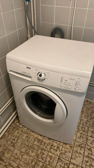 Wasmachine Zanussi beschikbaar voor biedingen