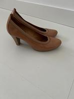 Pumps lakleer kleur nude mt 39, Pumps, Beige, Ophalen of Verzenden, Gedragen