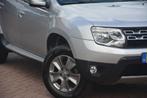 Dacia Duster 1.2 TCe 4x2 Lauréate 86695 NAP navigatie camer, Auto's, Dacia, Voorwielaandrijving, Gebruikt, Duster, 635 kg