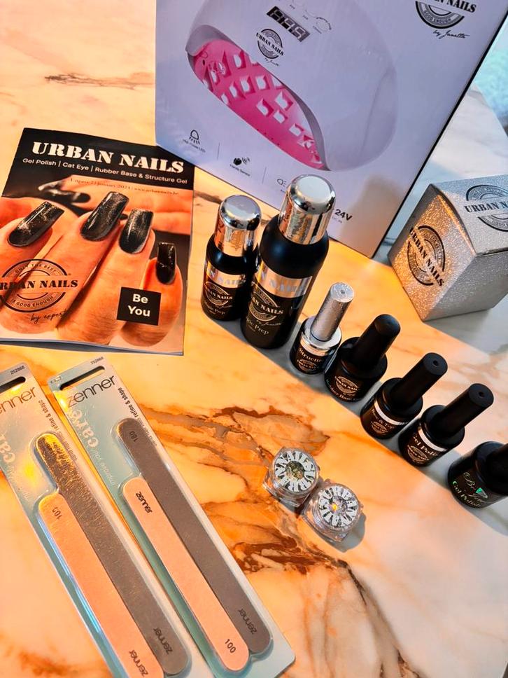 Complete professionele startersset voor gellak, Sieraden, Tassen en Uiterlijk, Uiterlijk | Cosmetica en Make-up, Zo goed als nieuw