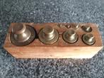 sfeervol houten blok, gevuld met koperen gewichten, Antiek en Kunst, Ophalen