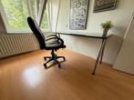 BUREAU, Huis en Inrichting, Bureaus, Ophalen, In hoogte verstelbaar, Zo goed als nieuw, Bureau