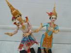Thailand 2 poppen dansers Blauw en zilver, Verzamelen, Poppen, Zo goed als nieuw, Pop, Verzenden