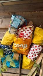 Tien tassen met brandhout eik en douglas., Tuin en Terras, Haardhout, Minder dan 3 m³, Ophalen, Eikenhout, Blokken