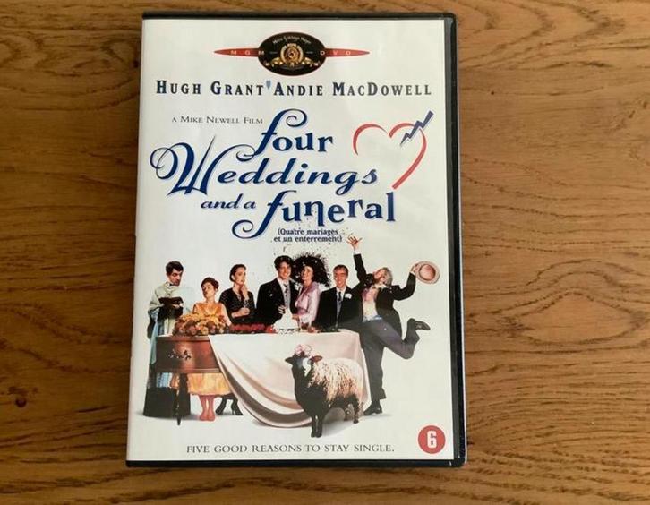 15) Four weddings and a Funeral, Hugh Grant, Andie McDowell., Cd's en Dvd's, Dvd's | Klassiekers, Zo goed als nieuw, Komedie, 1980 tot heden