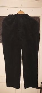 Uniqlo corduroy broek | Zwart | Maat XL, Uniqlo, Zwart, Ophalen of Verzenden, Maat 56/58 (XL)