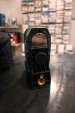 Makita SK105DZ Kruislijnlaser 10.8V Li-ion accu Body in tas, Ophalen of Verzenden, Zo goed als nieuw