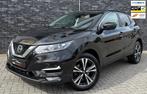 Nissan Qashqai 1.3 DIG-T 159pk|Camera|1500kg Trekgewicht|App, Stof, Gebruikt, 4 cilinders, Zwart