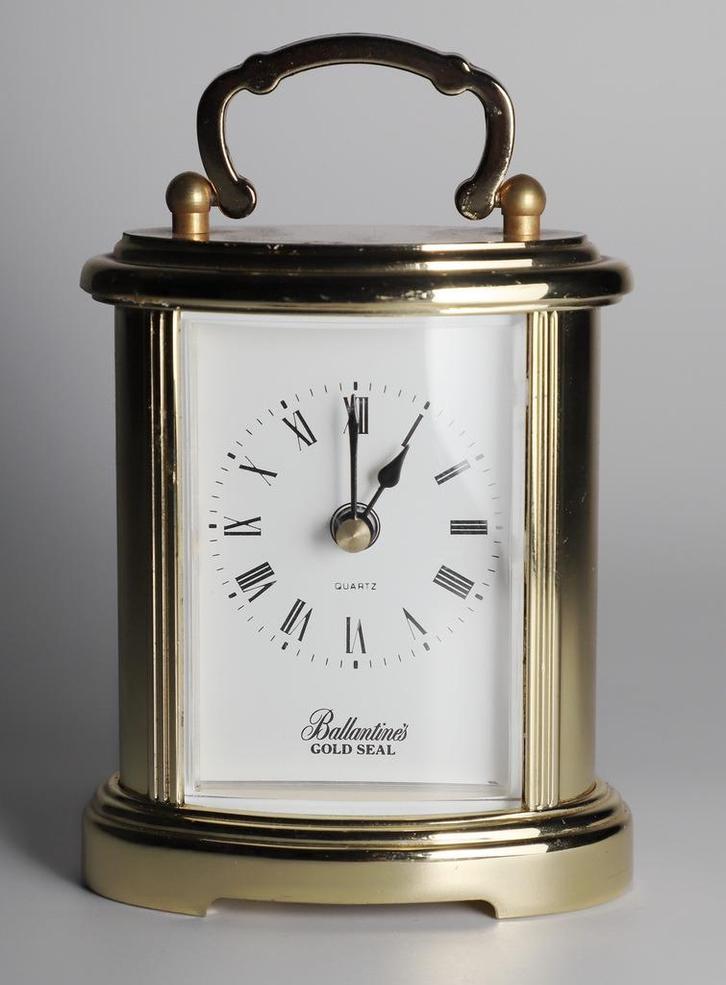 Klokje met quartz uurwerk en opdruk "Ballantines Gold Seal", Huis en Inrichting, Woonaccessoires | Klokken, Zo goed als nieuw