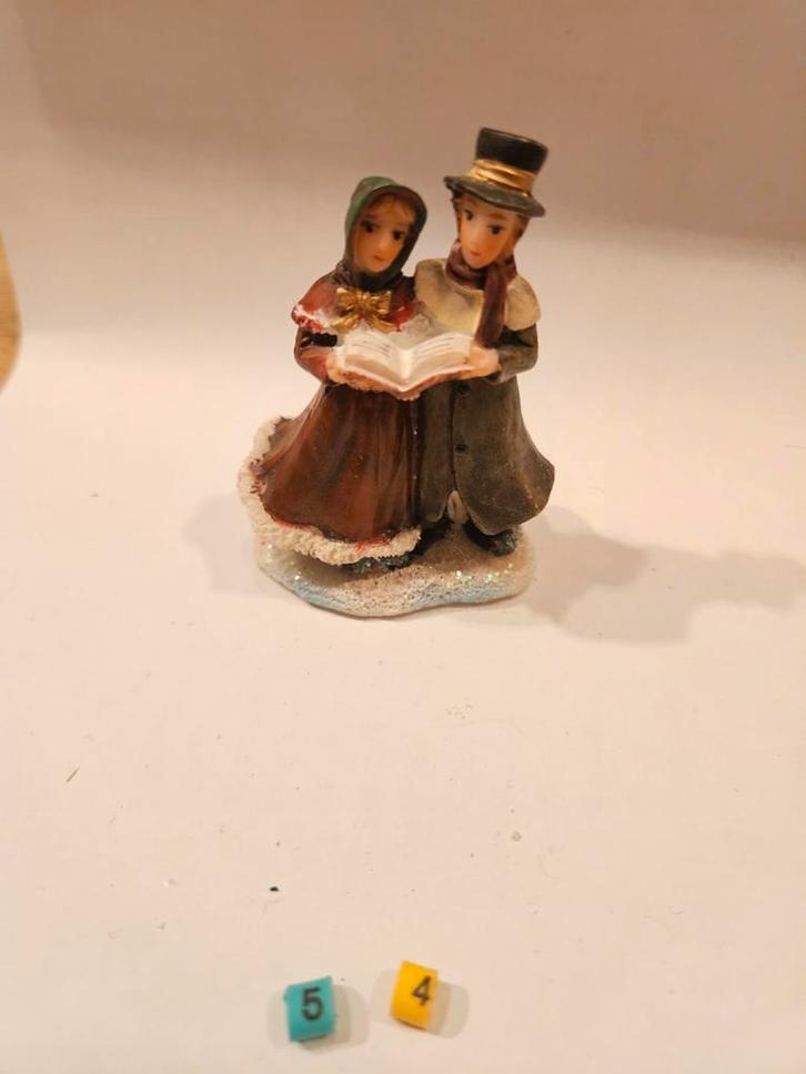 Typisch Hollands Kerstdorp poppetjes Figuurtjes Lemax, Diversen, Kerst, Nieuw, Ophalen